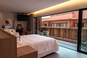 Arrey Hotel Boutique