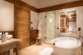Kitzbühel Lodges - Penthouse incl. private Spa & Breakfast