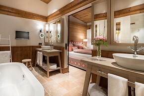 Kitzbühel Lodges - Penthouse incl. private Spa & Breakfast
