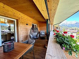 Kitzbühel Lodges - Penthouse incl. private Spa & Breakfast