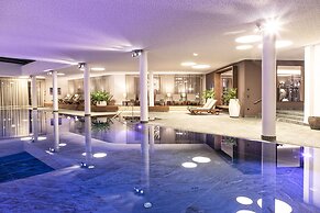 Kitzbühel Lodges - Penthouse incl. private Spa & Breakfast