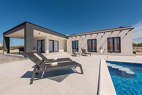 Villa Cesarica Zadarvillas