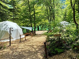 Ala Glamping