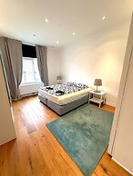 Luxury Apartment in City