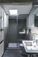 TORRE LAMBERTINI WINDOWS ON PIAZZA DEL CAMPO - RESIDENZA D'EPOCA