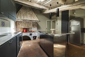 TORRE LAMBERTINI WINDOWS ON PIAZZA DEL CAMPO - RESIDENZA D'EPOCA