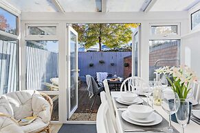 Chandlers Walk Modern Comfy Family Home in Exeter