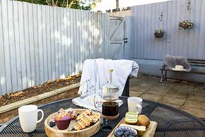 Chandlers Walk Modern Comfy Family Home in Exeter