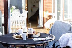 Chandlers Walk Modern Comfy Family Home in Exeter