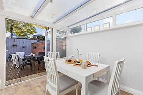 Chandlers Walk Modern Comfy Family Home in Exeter