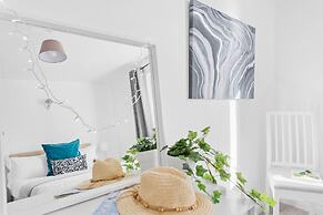 Chandlers Walk Modern Comfy Family Home in Exeter