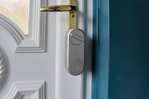 Hughes Contemporary Home in Barnstaple