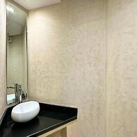 The Tropical Luxury 2BR City Centre Retreat