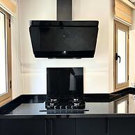 The Tropical Luxury 2BR City Centre Retreat