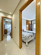 Nejma Peaceful 2-bedroom Near Corniche