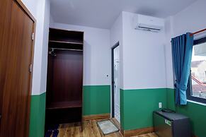 Nineties Homestay