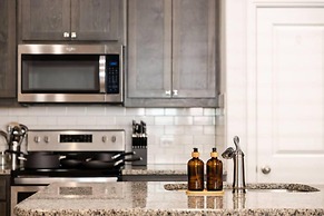 Spacious Pet Friendly - 7 Miles to Eagle Mountain Lake