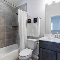 Spacious Pet Friendly - 7 Miles to Eagle Mountain Lake