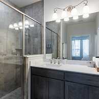 Spacious Pet Friendly - 7 Miles to Eagle Mountain Lake