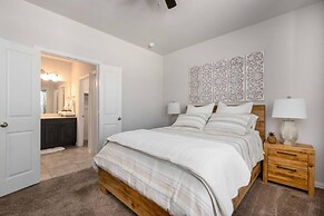 Spacious Pet Friendly - 7 Miles to Eagle Mountain Lake