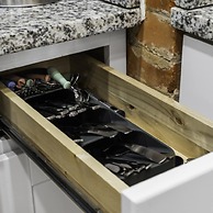 4 Queen Beds High Speed Wifi Private Parking