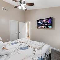 4 Queen Beds High Speed Wifi Private Parking