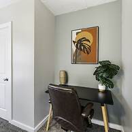 4 Queen Beds High Speed Wifi Private Parking