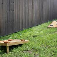 4 Queen Beds High Speed Wifi Private Parking