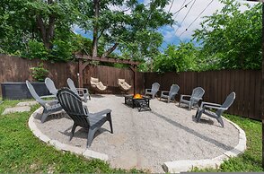 4 Queen Beds High Speed Wifi Private Parking