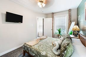 Luxury Family Friendly Home 6 Queen Beds