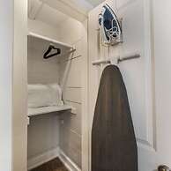 Luxury Family Friendly Home 6 Queen Beds