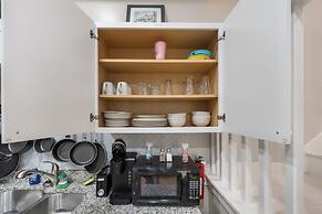 Luxury Family Friendly Home 6 Queen Beds