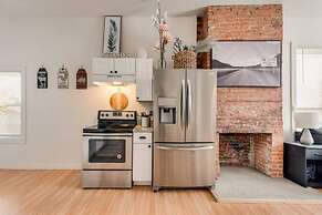 Luxury Family Friendly Home 6 Queen Beds