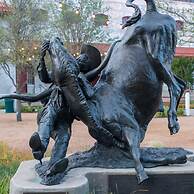 Luxury Family Friendly Home 6 Queen Beds