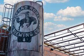 Luxury Family Friendly Home 6 Queen Beds