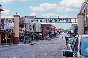 Luxury Family Friendly Home 6 Queen Beds