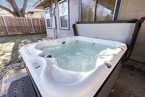 Rare Exclusive Retreat Private Hot Tub King Bed