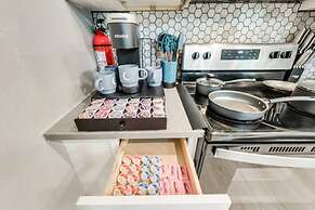 Rare Exclusive Retreat Private Hot Tub King Bed