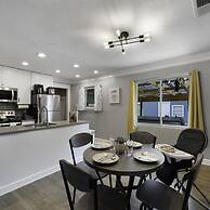 Rare Exclusive Retreat Private Hot Tub King Bed