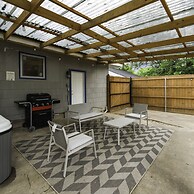 Rare Exclusive Retreat Private Hot Tub King Bed