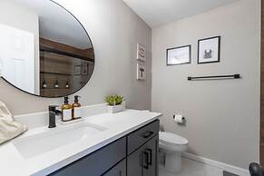 Lavish Hidden Gem Pet Friendly