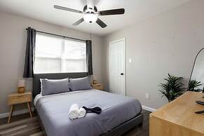 Lavish Hidden Gem Pet Friendly