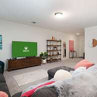 Rare Find Sleeps 13 Family Fun