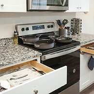 Rare Find Sleeps 13 Family Fun