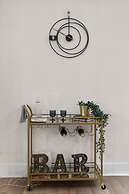 Spacious 6 Bed House Airport Pet Friendly AFB