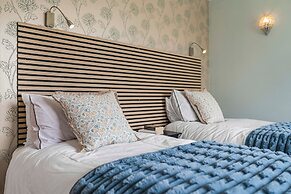 Art Deco Villa Oxford