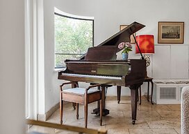 Art Deco Villa Oxford