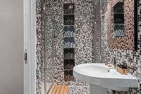 Art Deco Villa Oxford