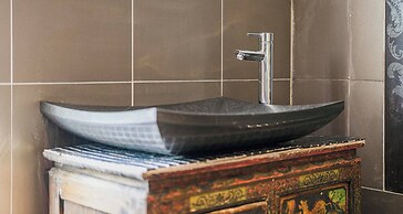 Art Deco Villa Oxford