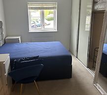 Inviting 2-bed Apartment in Bushey